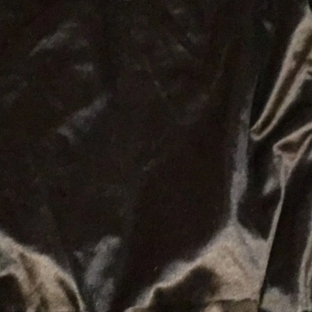 Intimate Wear - Picture 2 of 6